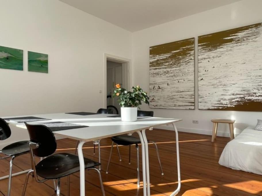 Wunderschoene, Grosszuegige Altbauwohnung In Mitte * Berlijn